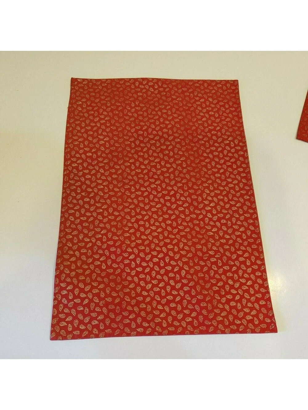 Pier 1 Placemats Red Gold Leaf Set of 5 Cotton Table Decor
